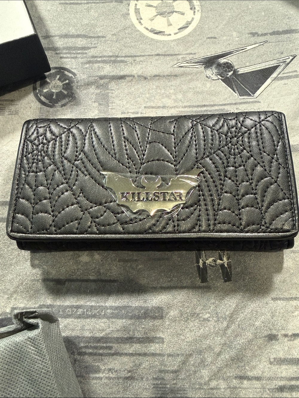 BNIB KILLSTAR WEBUTAUNT WALLET